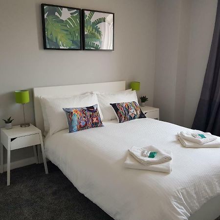 巴利卡斯尔Spire View Townhouse别墅 外观 照片