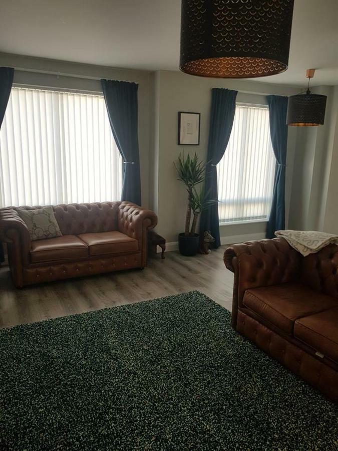 巴利卡斯尔Spire View Townhouse别墅 外观 照片
